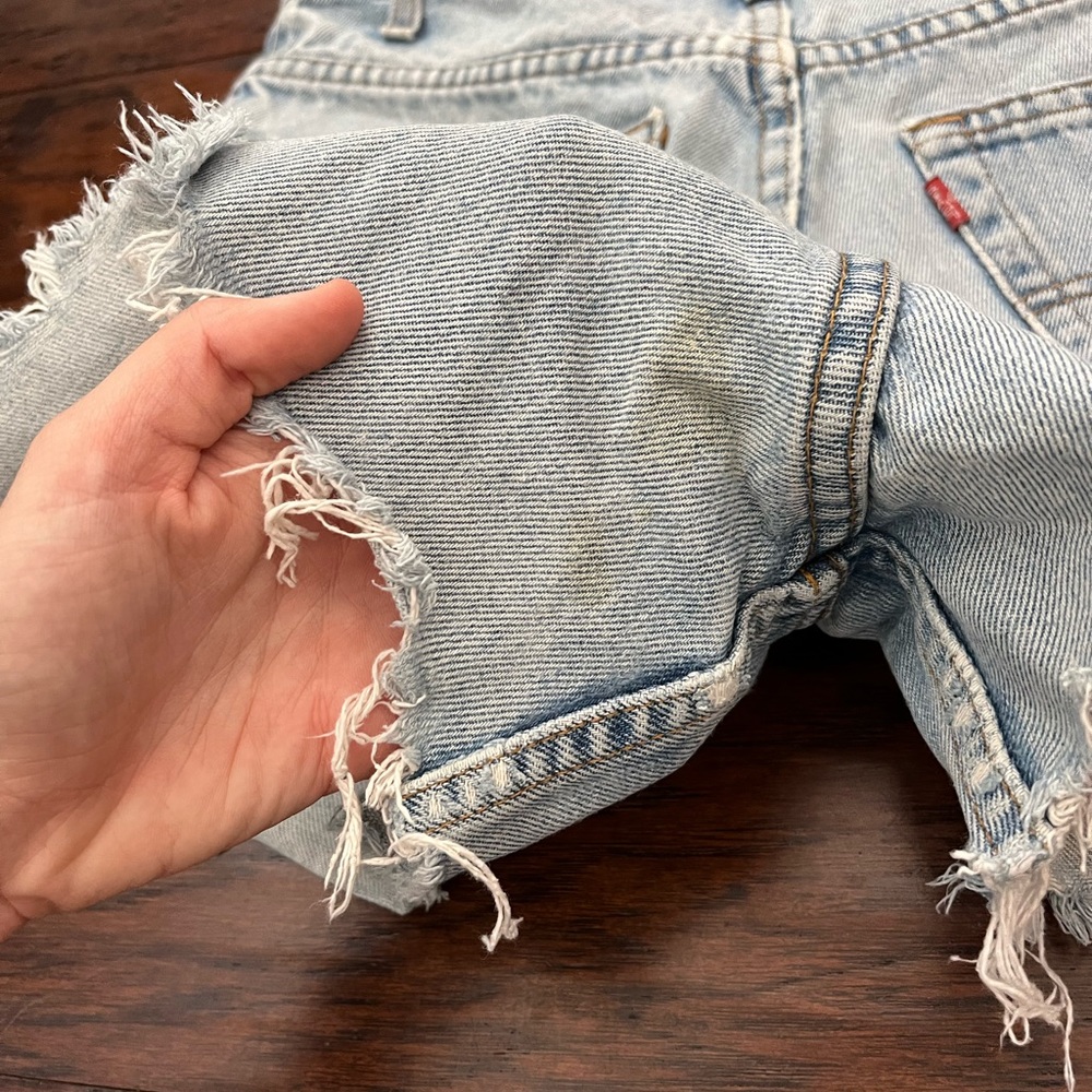 LEVIS 560 SHORTS - Picture 6 of 7